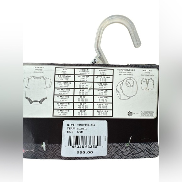 NFL Seattle Seahawks Blitz 3pc infant set onesie, bib, booties nwt sz 6/9 mo - Picture 4 of 4